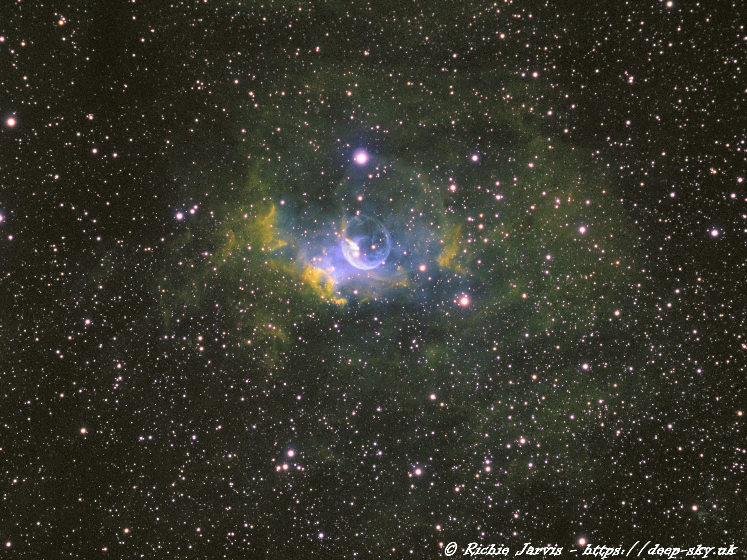 Bubble Nebula in Hubble PaletteNGC7635
